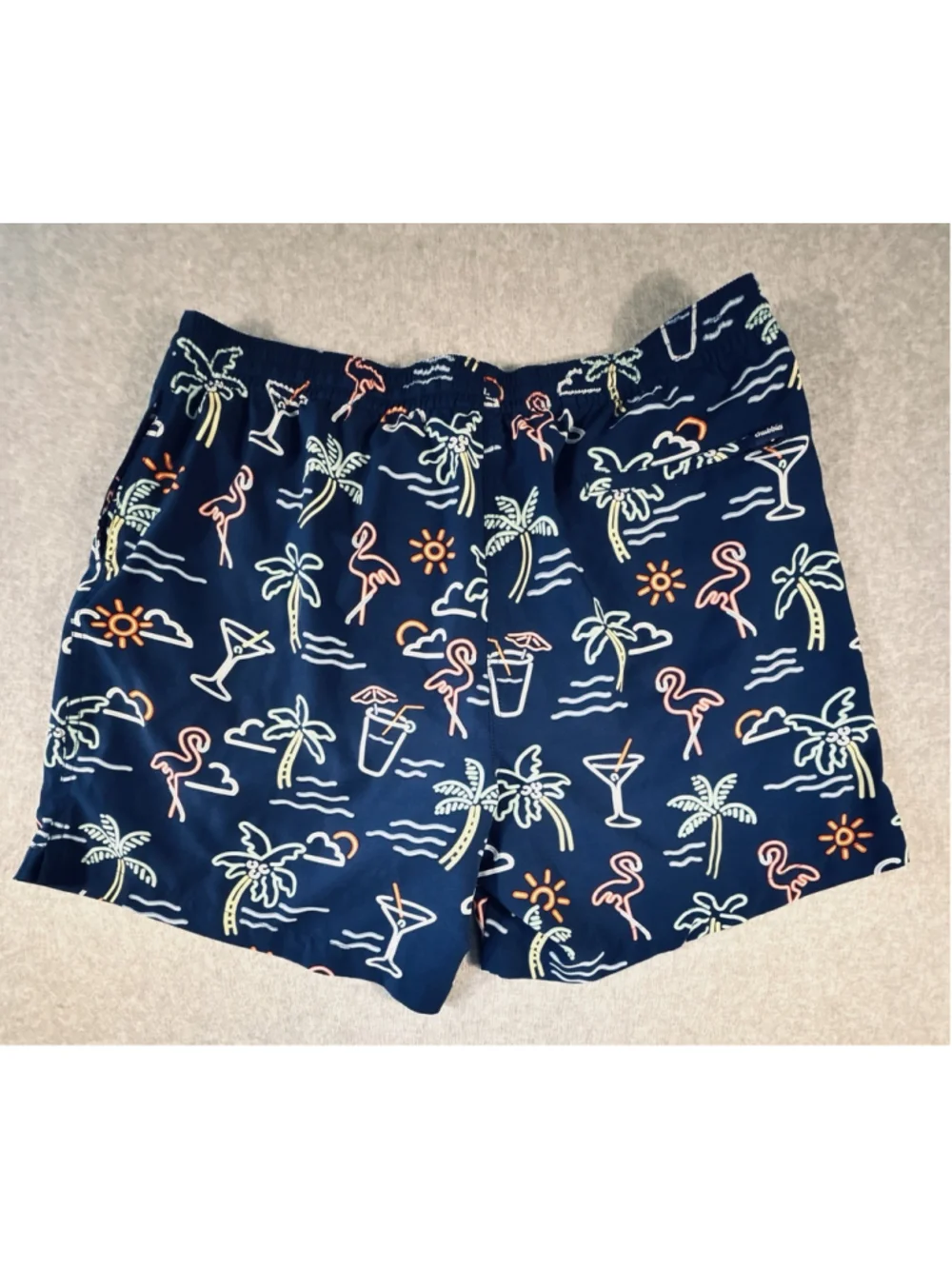 Chubbies Swim Trunks XXL Blue Flamingo Cocktail 5.5